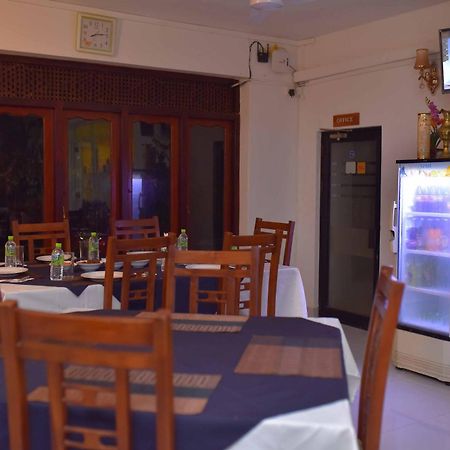 Emarald Holiday Homes Anuradhapura Exterior foto