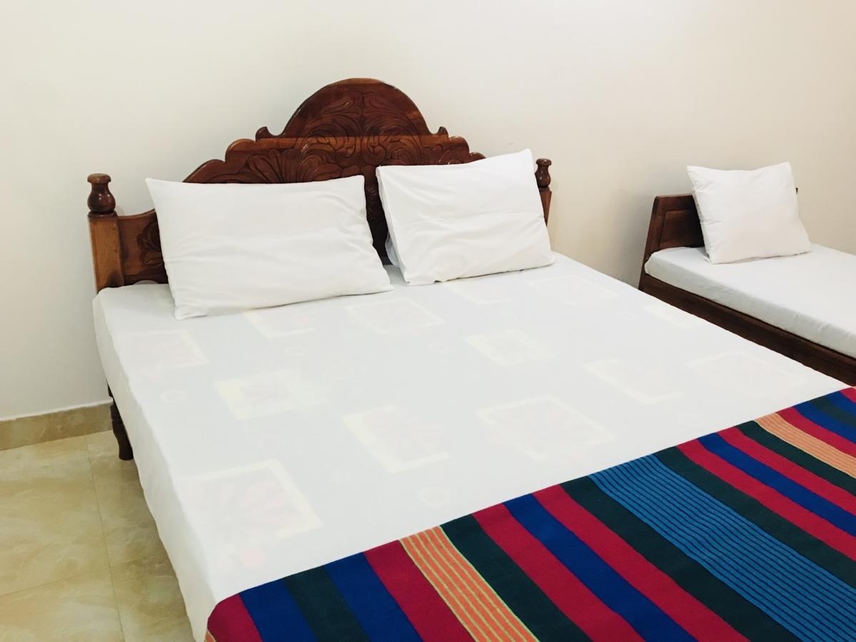 Emarald Holiday Homes Anuradhapura Exterior foto
