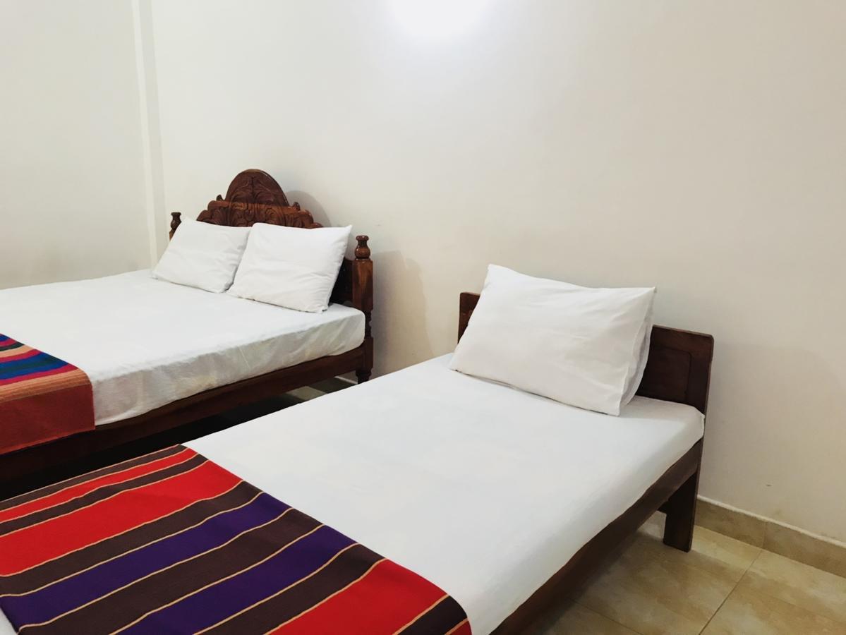 Emarald Holiday Homes Anuradhapura Exterior foto